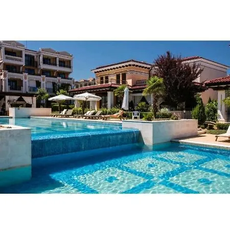 Life Resort- фемили * Sozopol