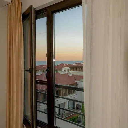 Life Resort- фемили Appartement *