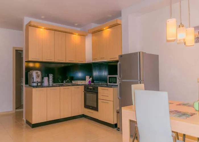 Life Resort- фемили * Sozopol