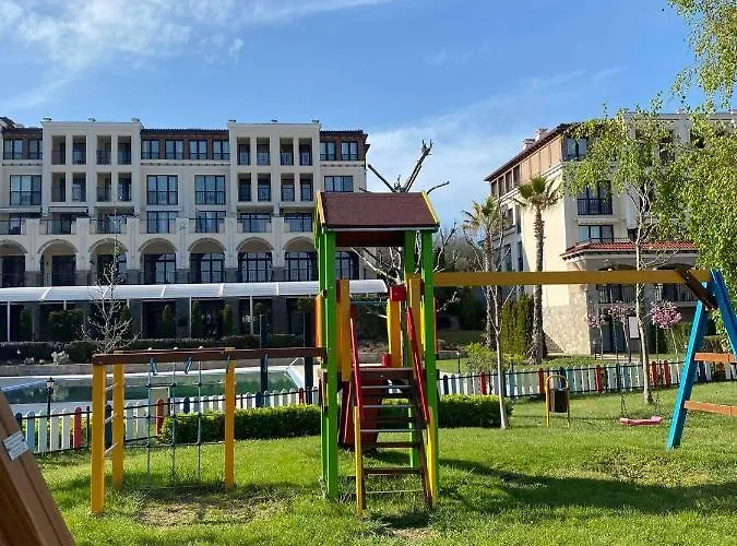 Life Resort- фемили